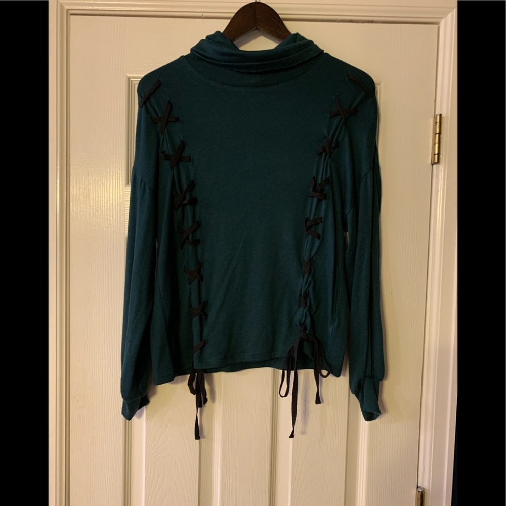 CHARMING CHARLIES SWEATER
